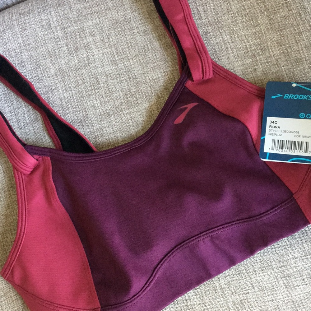 NWT- Brooks Running Bra- Brooks Fiona Sports Bra